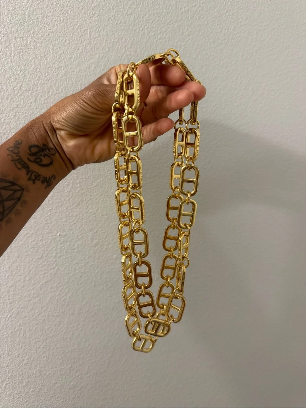 Tory Burch Large Chunky Gold Link Chain Necklace - Polished Statement Jewelry